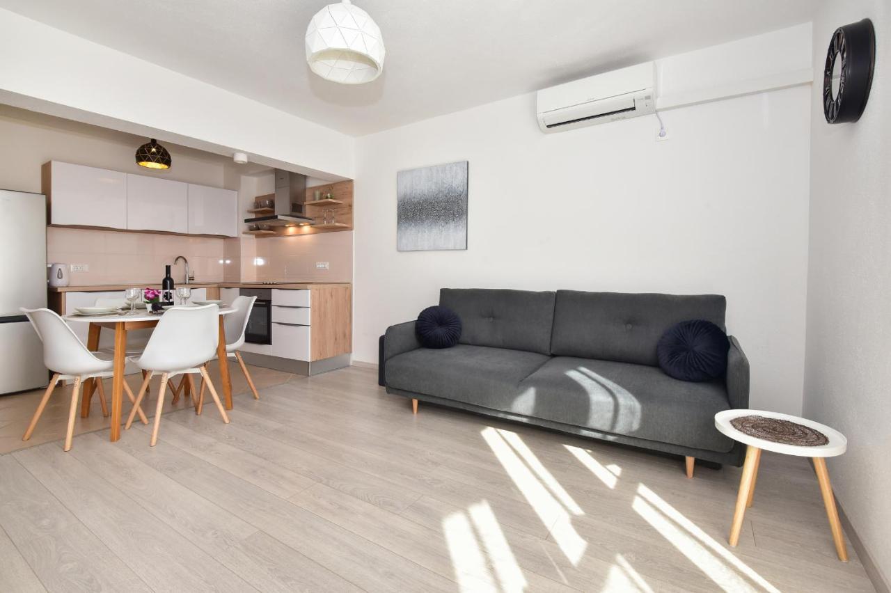 Apartman Luka Igrane Eksteriør bilde